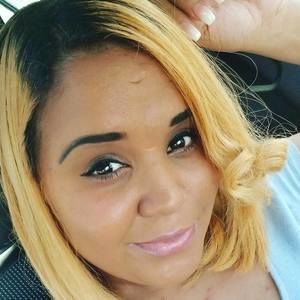 Meet your Posher, Ivory